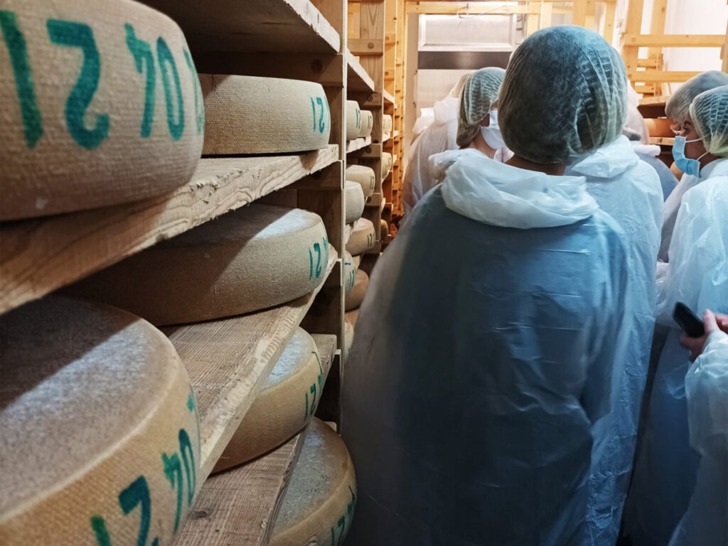 Visites de l'école nationale d'industrie de laiterie