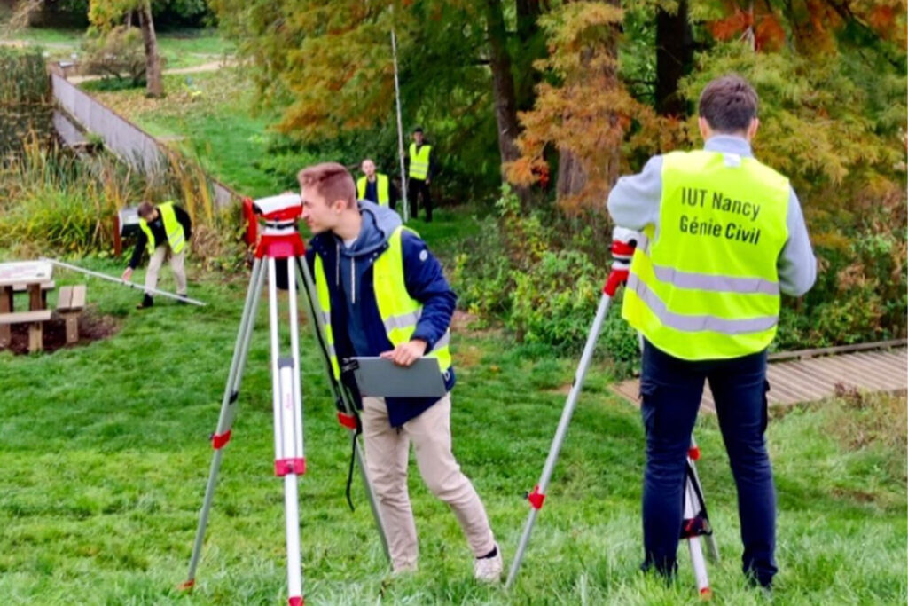 TP de topographie au Jardin Botanique