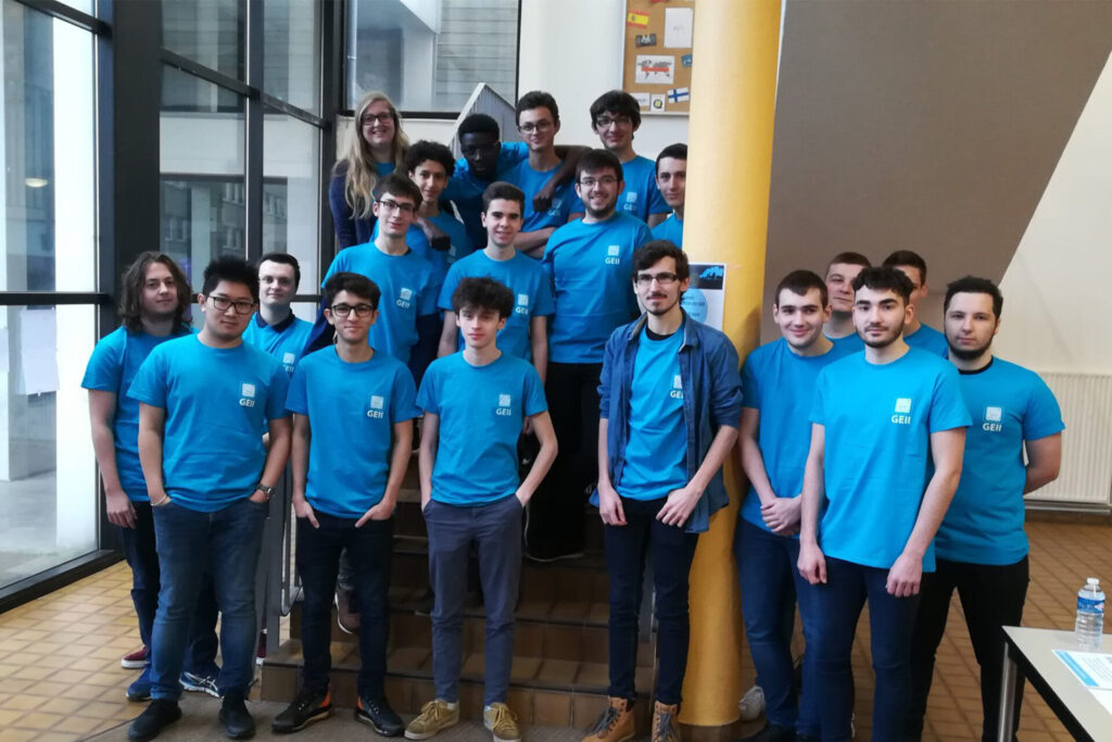 Étudiants du département GEII à la JPO