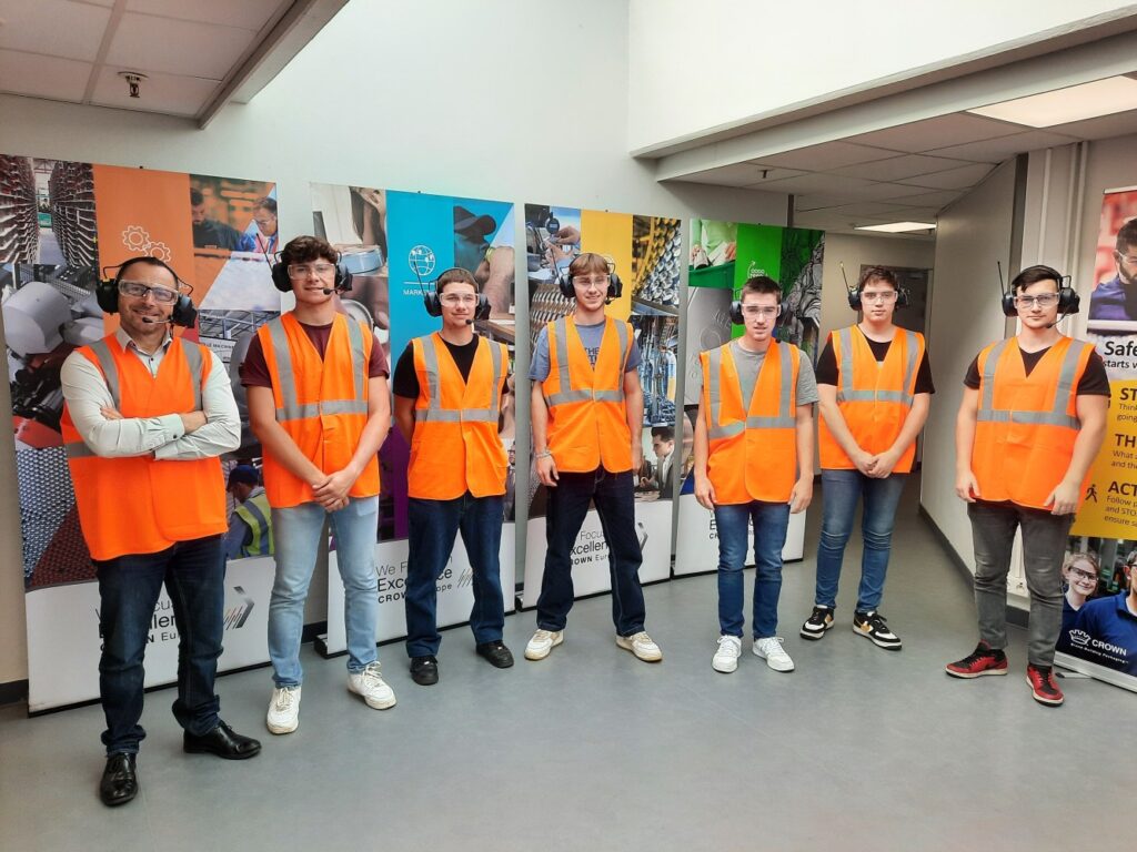 Étudiants du département GMP en visite d'entreprise