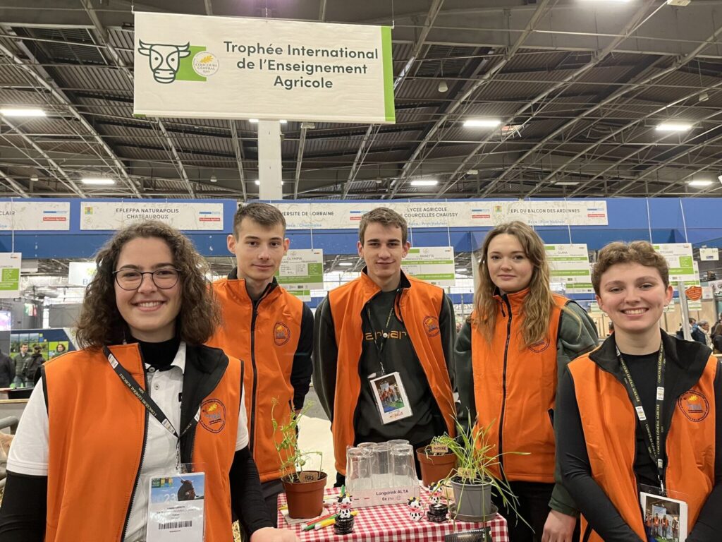 Étudiants du département GBAA au Salon International de l'Agriculture
